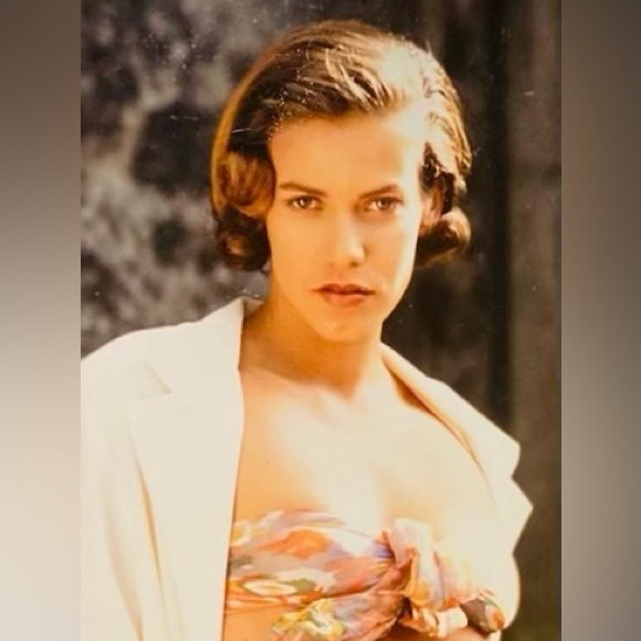 Meet Hal - Picture 2 of 16